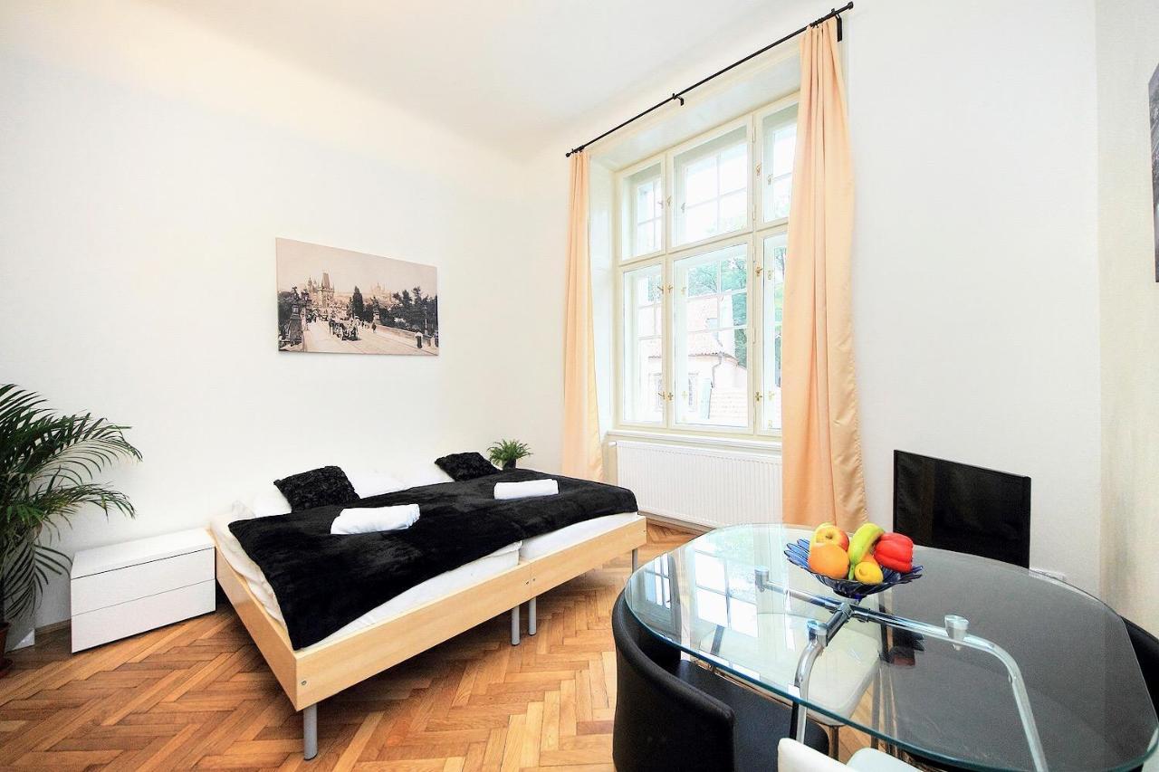 Peaceful Couple / Old Town / Jewish Quarter Apartment Prague